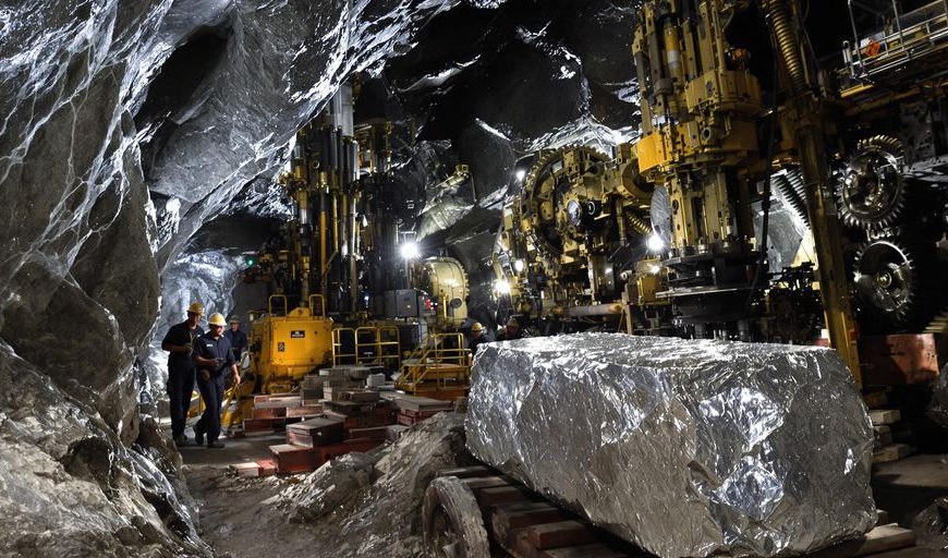 El Resurgimiento de los Mineros de Plata: Una Oportunidad Estratégica para la Inversión Global